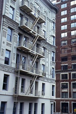 板倉造りの家を提供する村木建築工房について