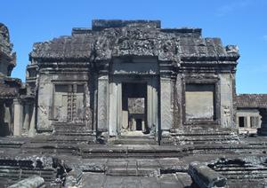 大阪のコワーキングスペースは交流の場に